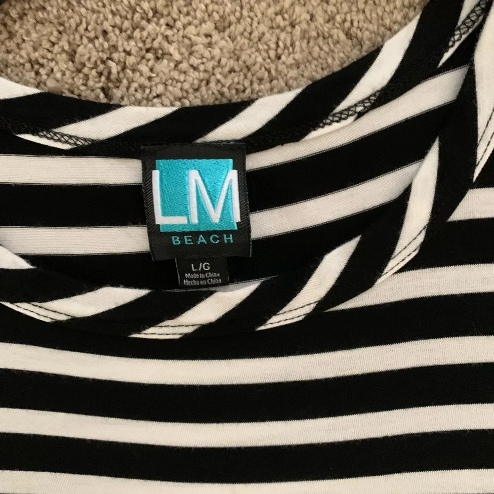 LM BEACH, black & white, swim cover up